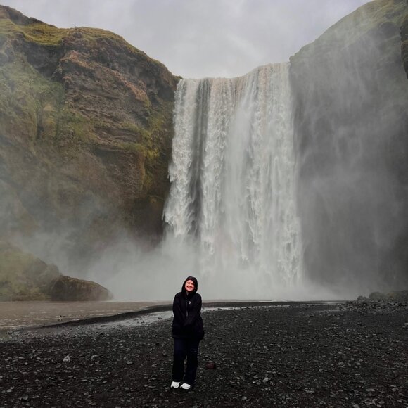 Meet your Posher, Brandy - Picture 5 of 15